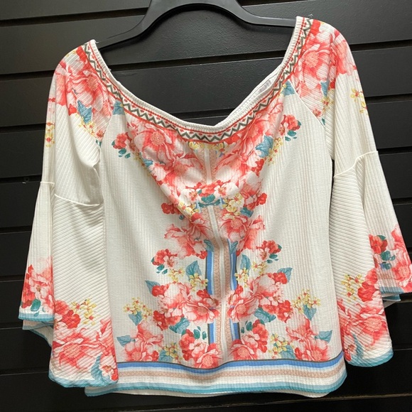 Floral Print Women's Top - Picture 3 of 3